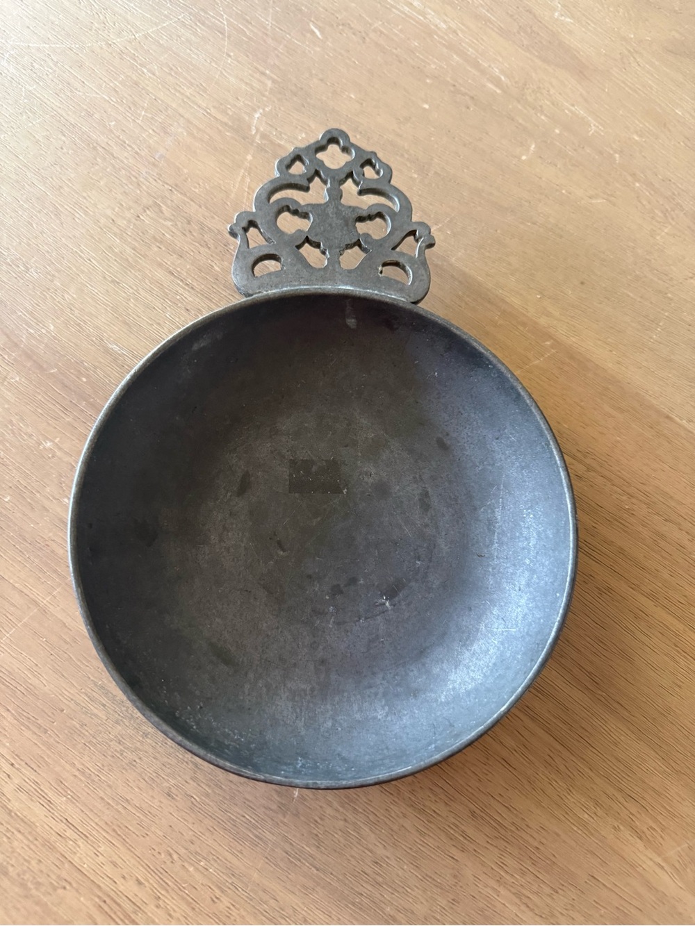 Vintage Stede Pewter Porringer Dish With Filigree Handle, 6" Diameter